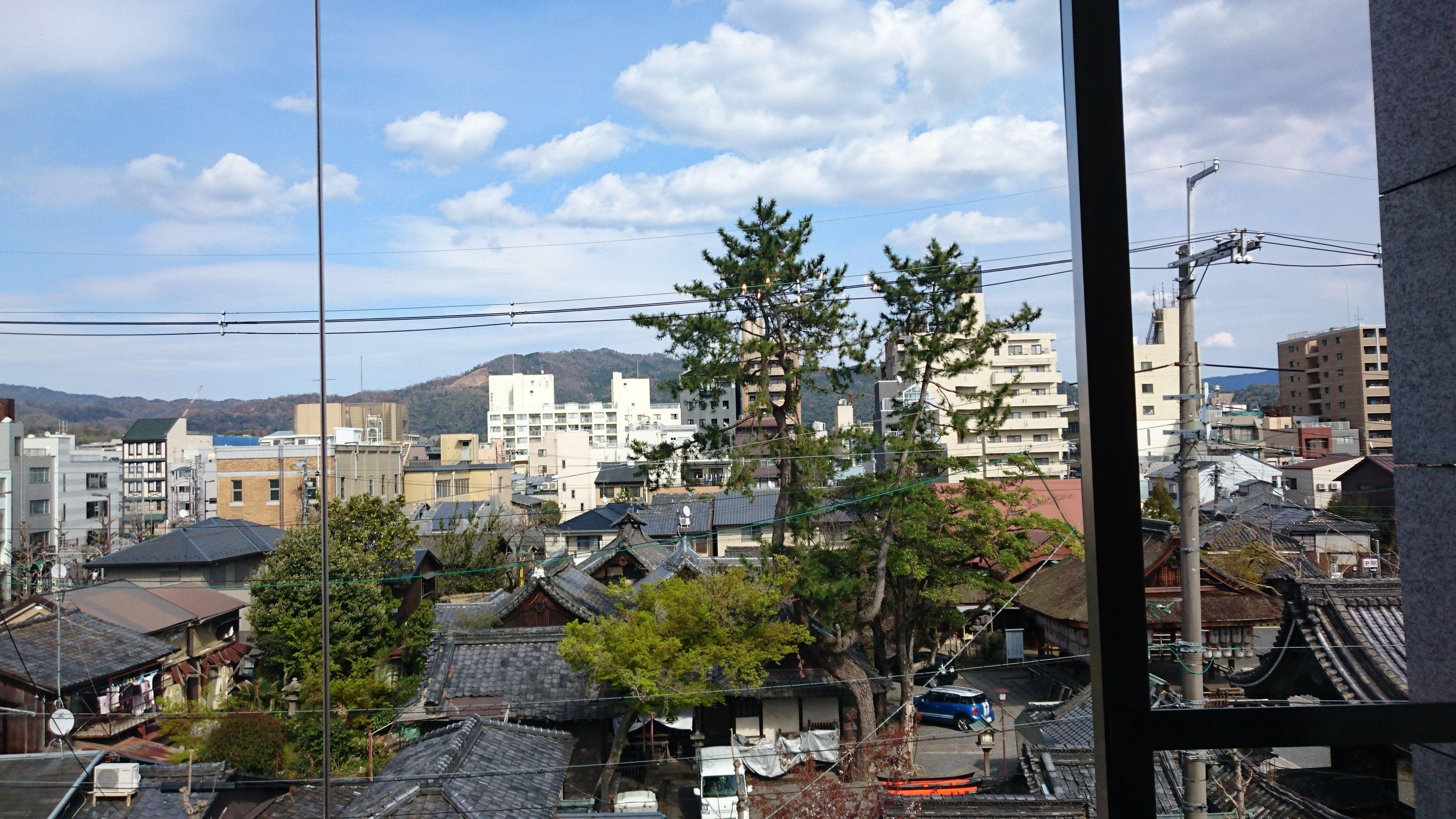 The Screen — Photos 1